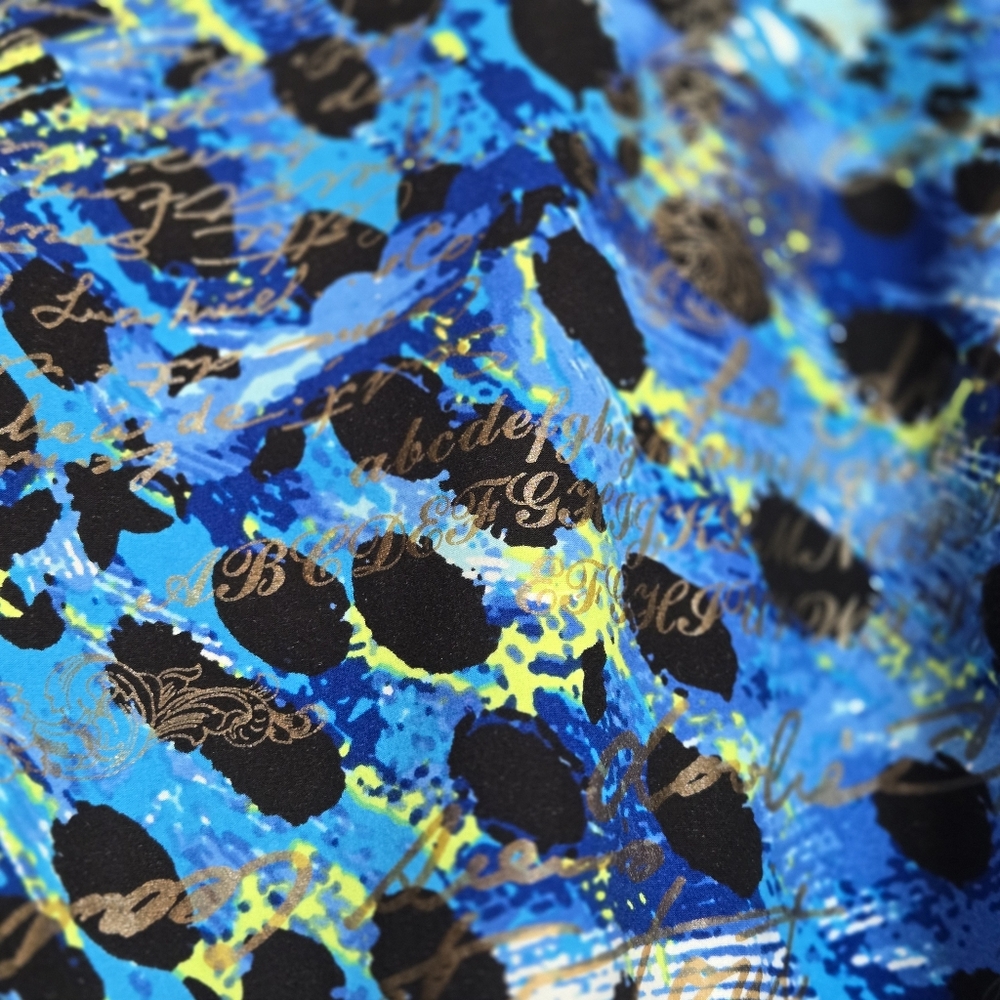 Vibrant Blue and Black Animal Print Patterned Blouse Gold Metallic Accent XL - Picture 5 of 8